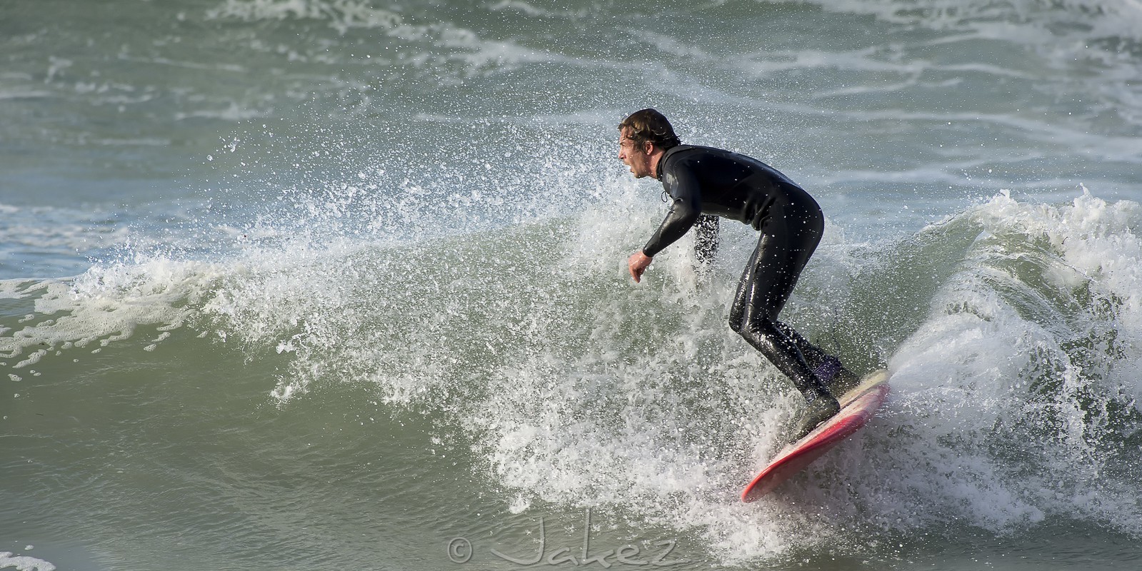 090-Surf