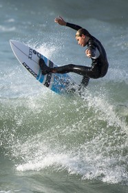097-Surf