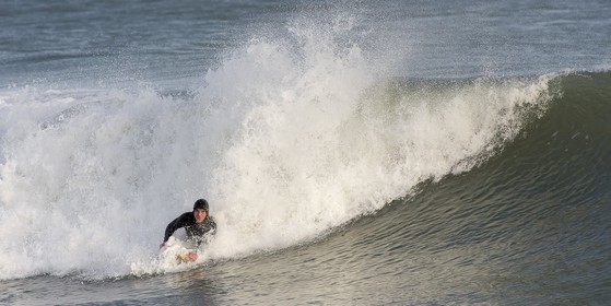 066-Surf