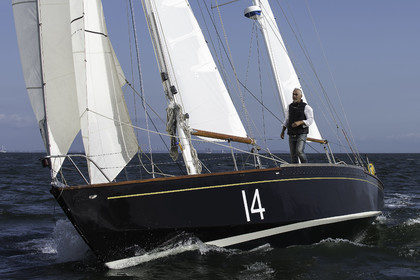10-pen-duick-ii-diam-24.jpg