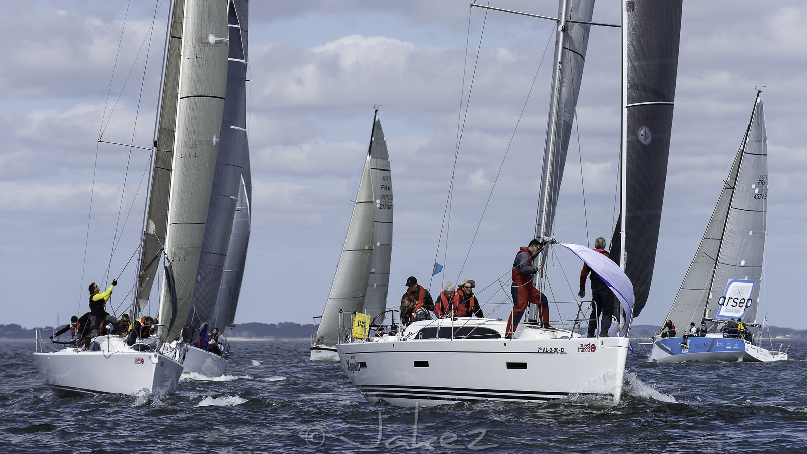 077-irc.jpg