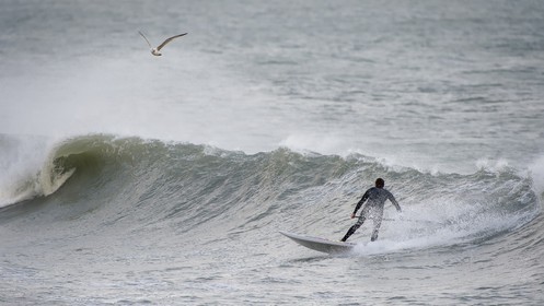 056-Surf