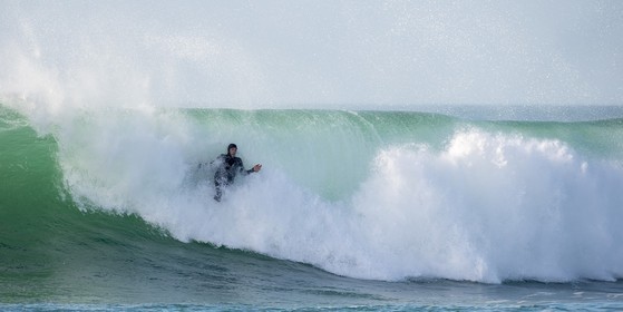 002-Surf