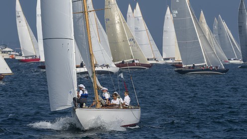 019-8M JI World Cup 2014