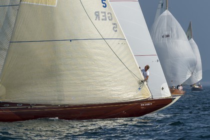 044-8M JI World Cup 2014