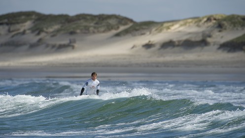 212-Surf