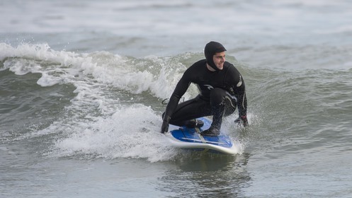 080-Surf