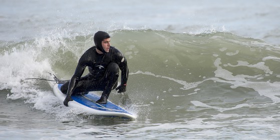 081-Surf