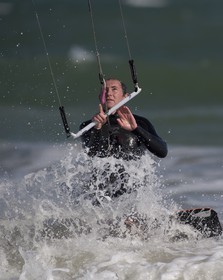 037-Kite Surf