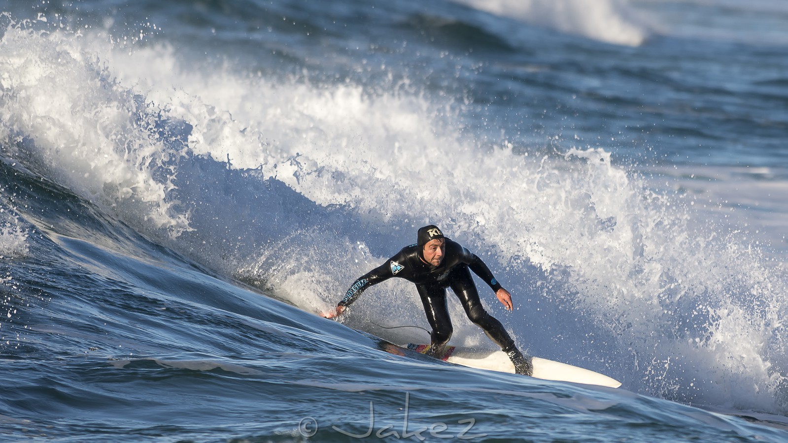044-Surf