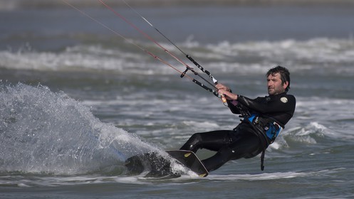 025-Kite Surf