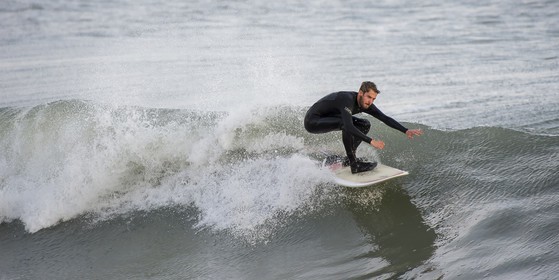 057-Surf