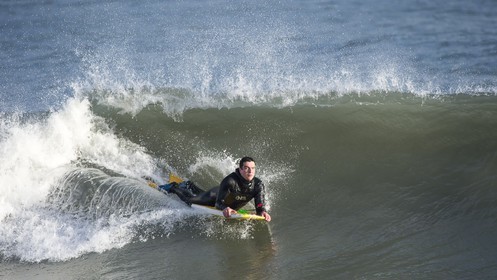 071-Surf