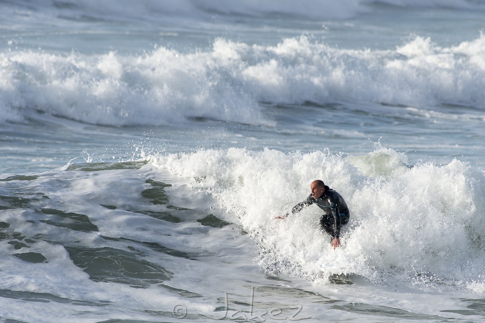 092-Surf