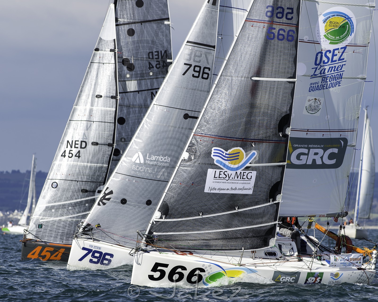 124-minitransat-2015-depart-.jpg