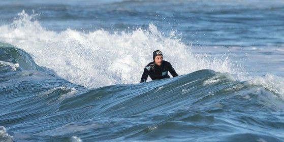 042-Surf