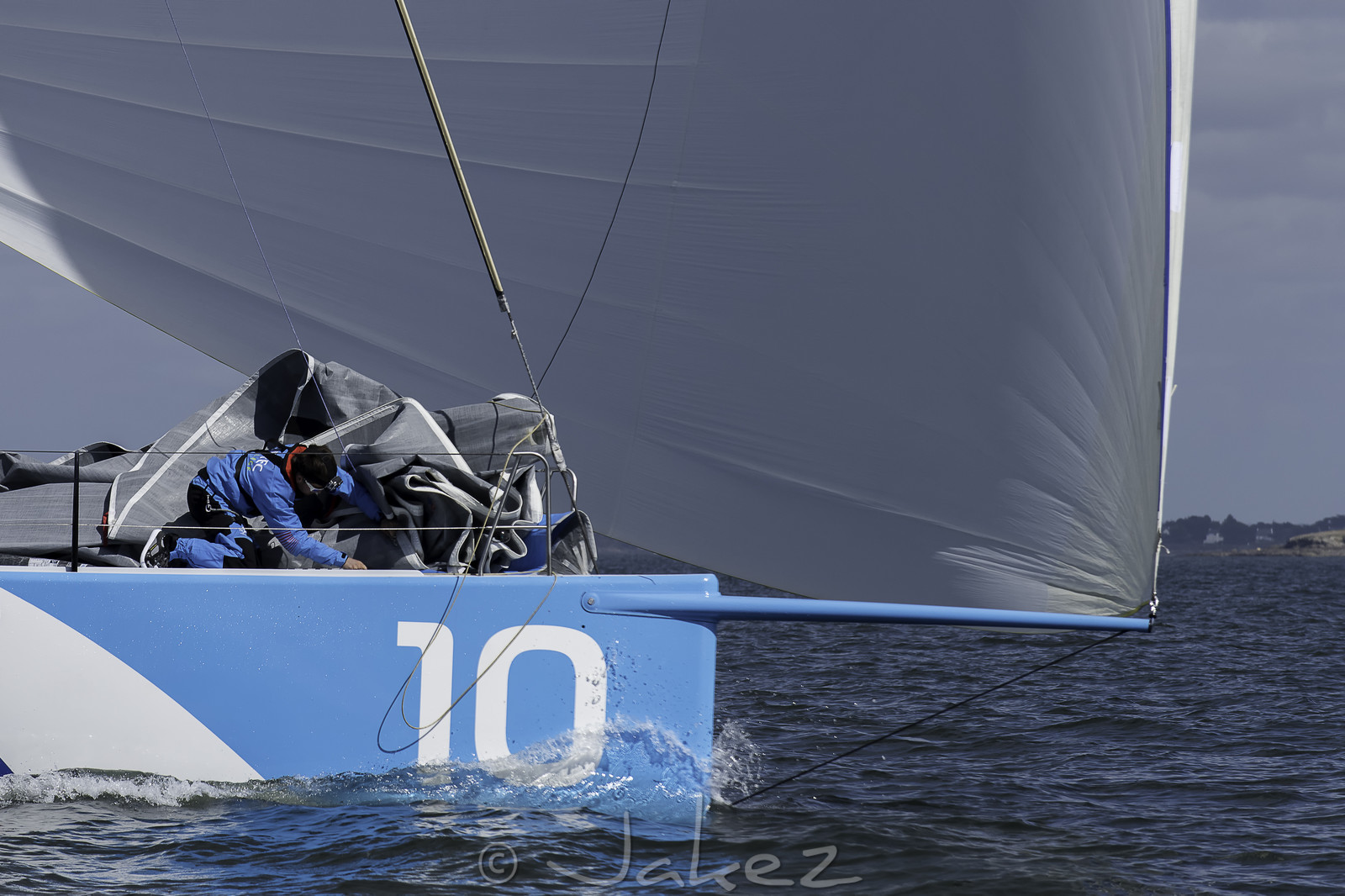 048-irc.jpg