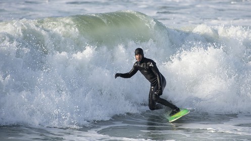 111-Surf