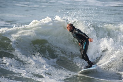 107-Surf