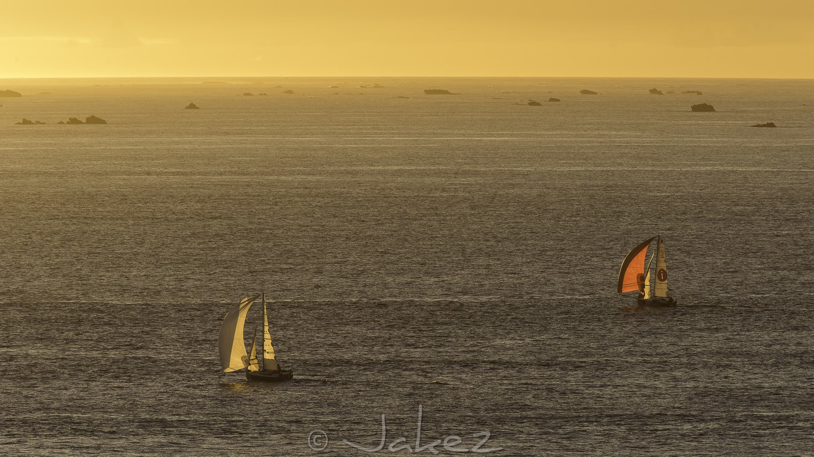 141-minitransat-2015-depart-.jpg